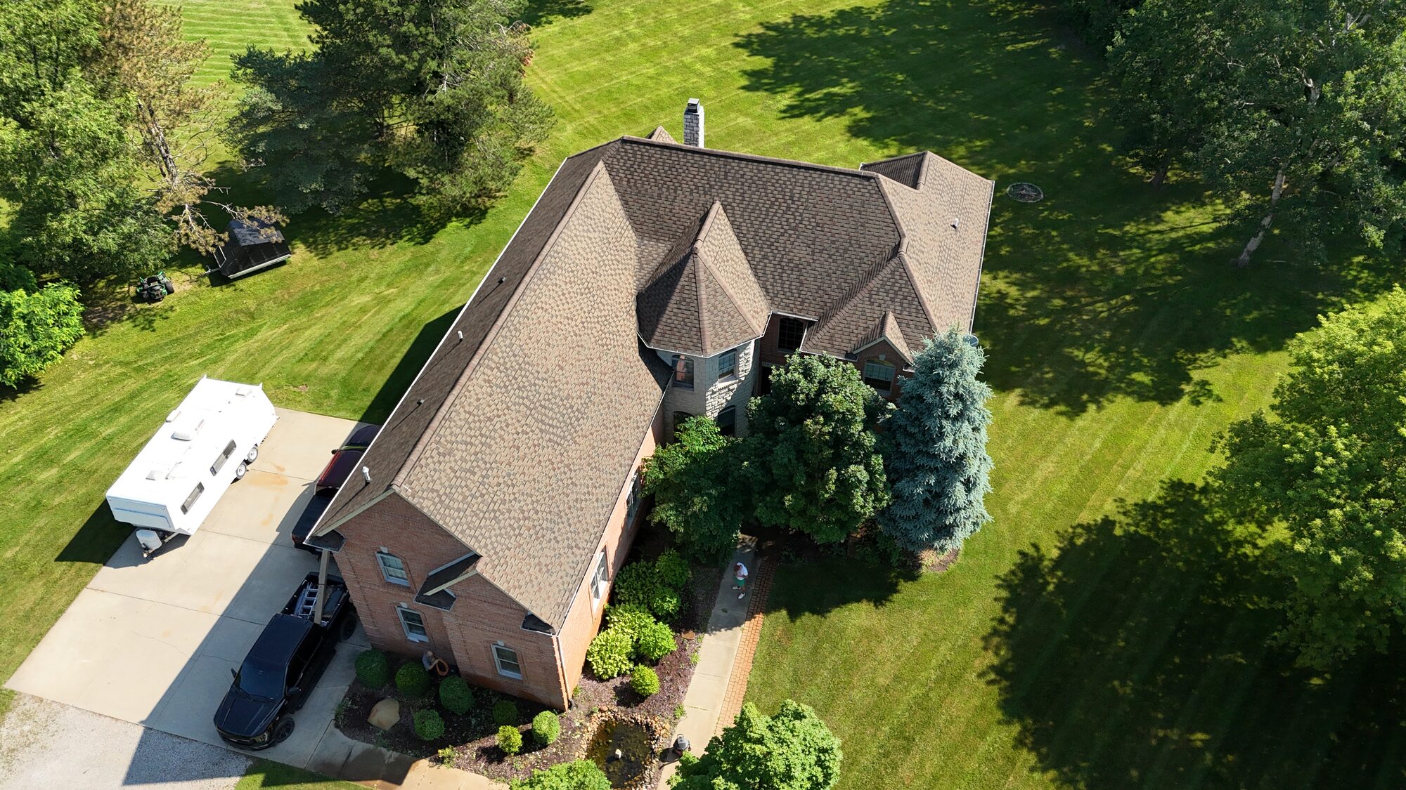 Residential roof replacement project in Metro Detroit, MI — Roofcom (#24)