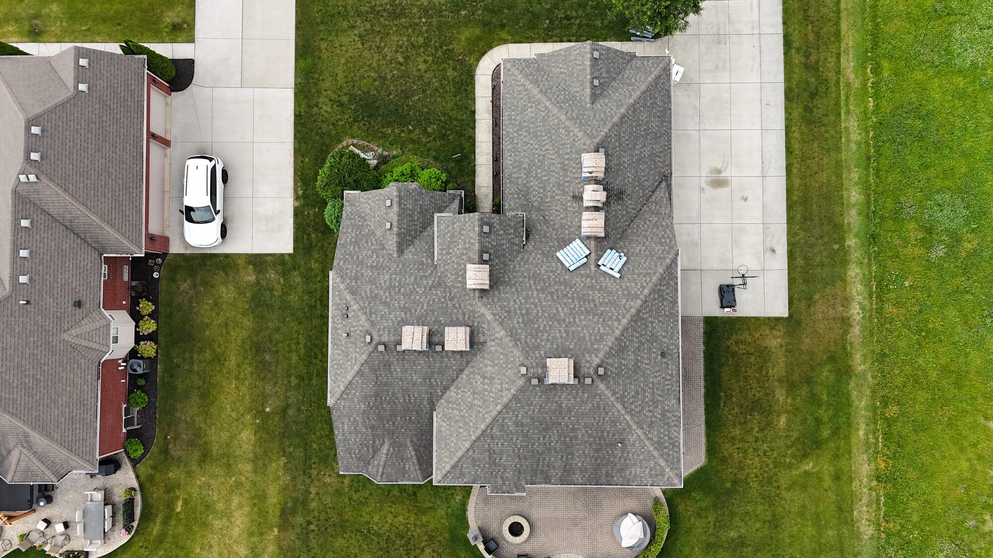 Residential roof replacement project in Metro Detroit, MI — Roofcom (#26)