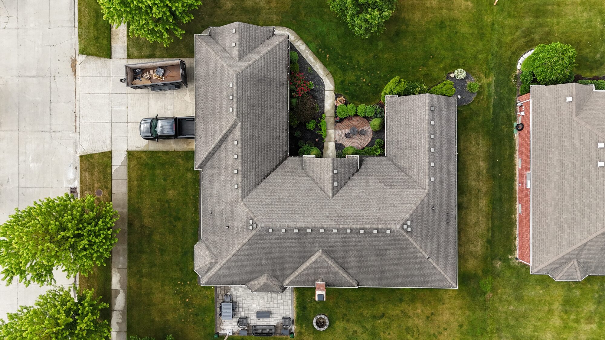Residential roof replacement project in Metro Detroit, MI — Roofcom (#28)