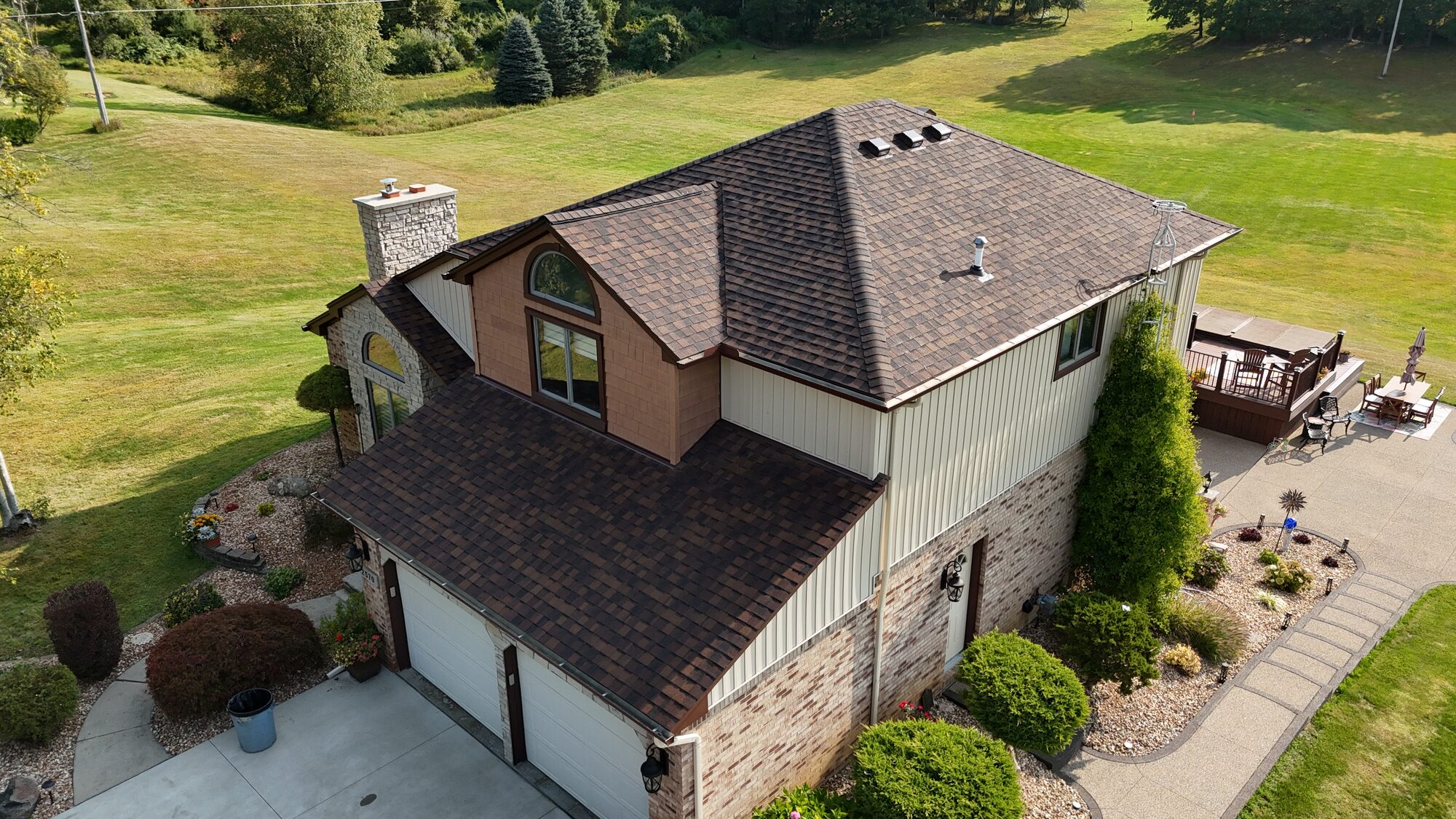 Residential roof replacement project in Metro Detroit, MI — Roofcom (#47)